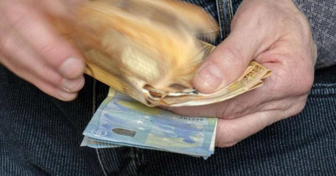 Σχεδόν ένα εκατ. ασφαλισμένοι έχουν χρέη στα Ταμεία! (Πίνακες)